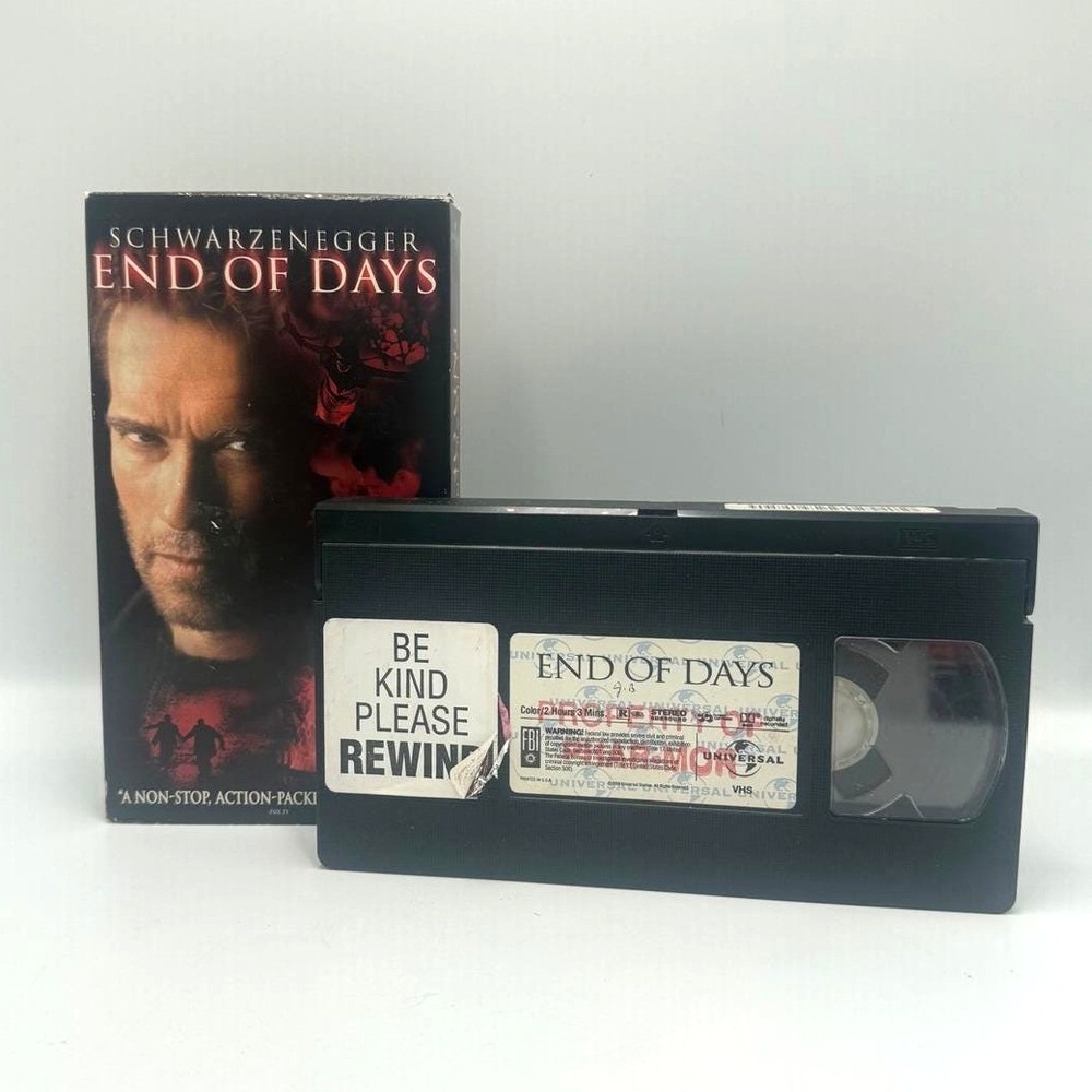 End of Days VHS Arnold Schwarzenegger 1999 Supernatural Action Thriller Movie